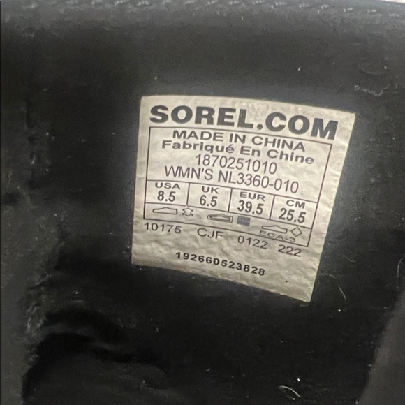 Sorel Black Ankle Boots with Buckle Detail - Picture 2 of 8